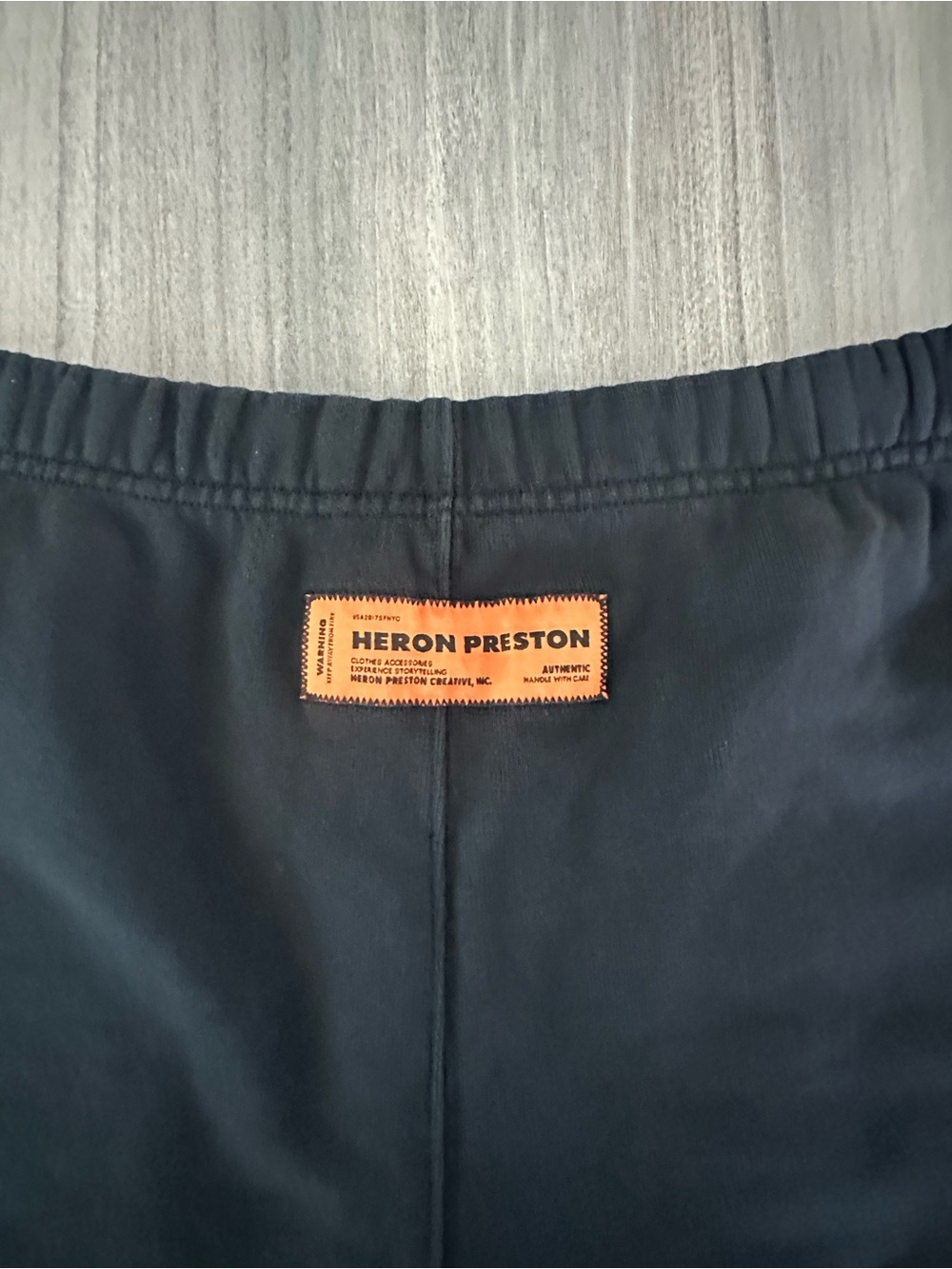 Heron Preston HPNY 23 Sweatshorts - Picture 7 of 13